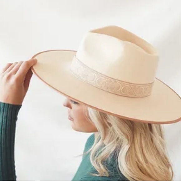 SOLD// Lack of Color Ivory Rancher Special - Picture 3 of 9